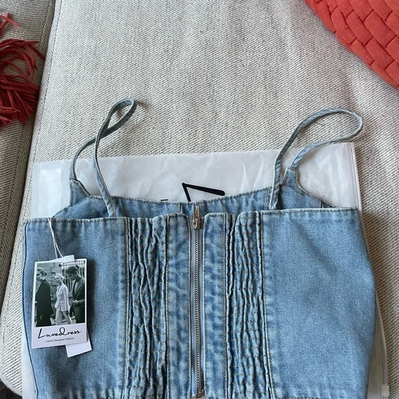 SPAGHETTI STRAP SMOCKED BACK CROPPED BUSTIER DEMIN TANK TOP - Picture 4 of 6